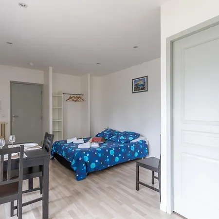 Studio 9 - Parking Et Balcon דירה *